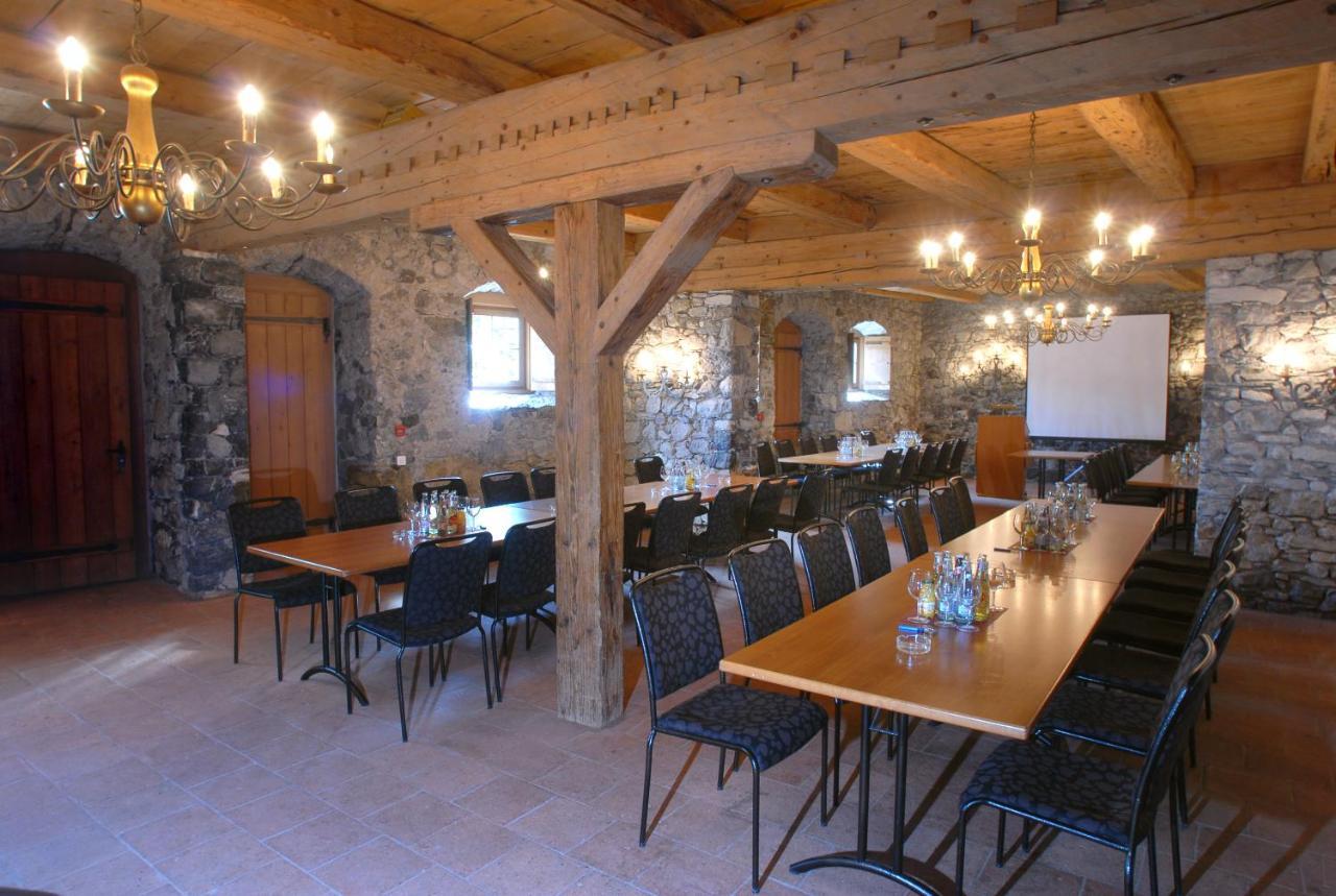 Hotel Gasthof Loewen Vaduz Exterior photo