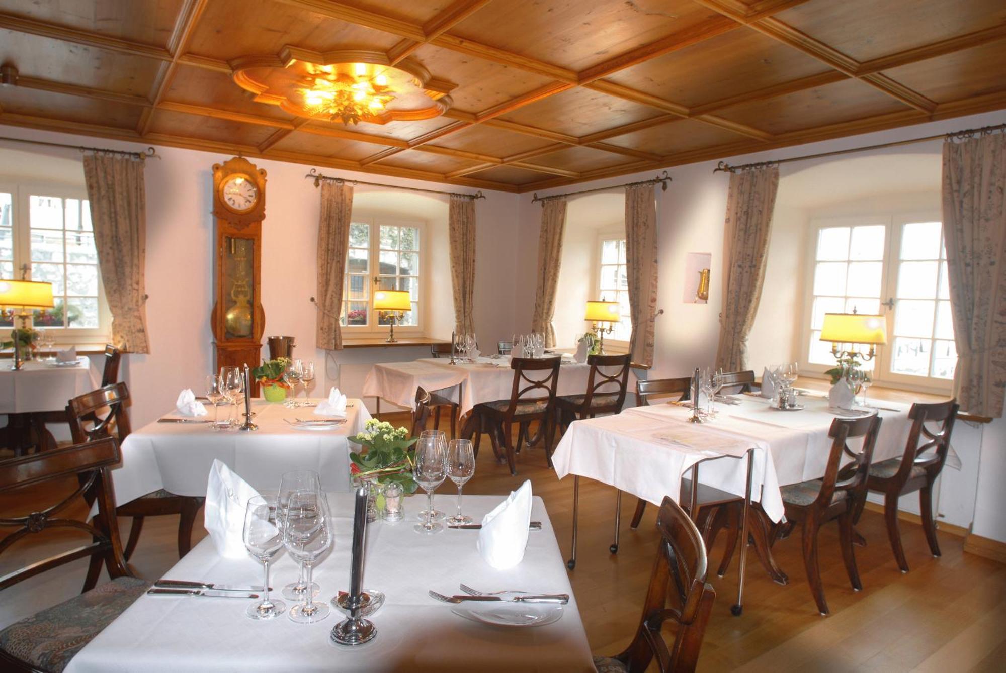 Hotel Gasthof Loewen Vaduz Exterior photo
