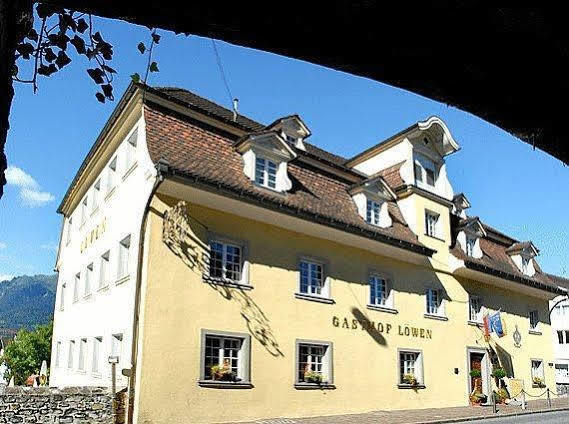 Hotel Gasthof Loewen Vaduz Exterior photo
